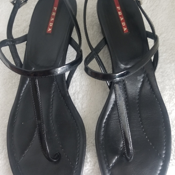 PRICE DROP-Vintage Prada Black Patent leather wedge sandals - Picture 3 of 9